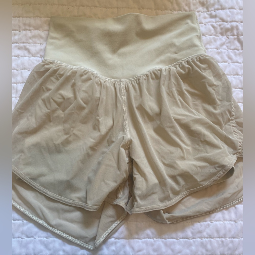 Lululemon Athletica Nulu High Rise Yoga Cream Shorts- Size 2